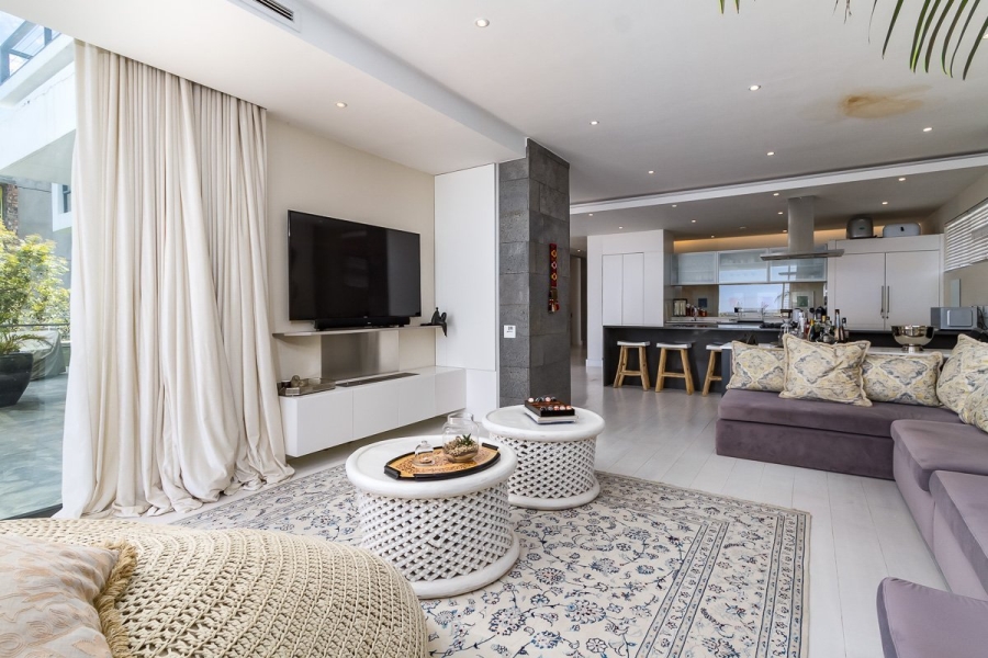 4 Bedroom Property for Sale in Camps Bay Western Cape